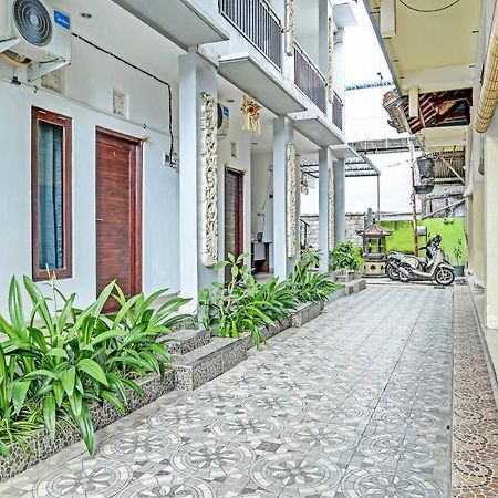 OYO 91080 Kubu D&d Guesthouse Seminyak Extérieur photo