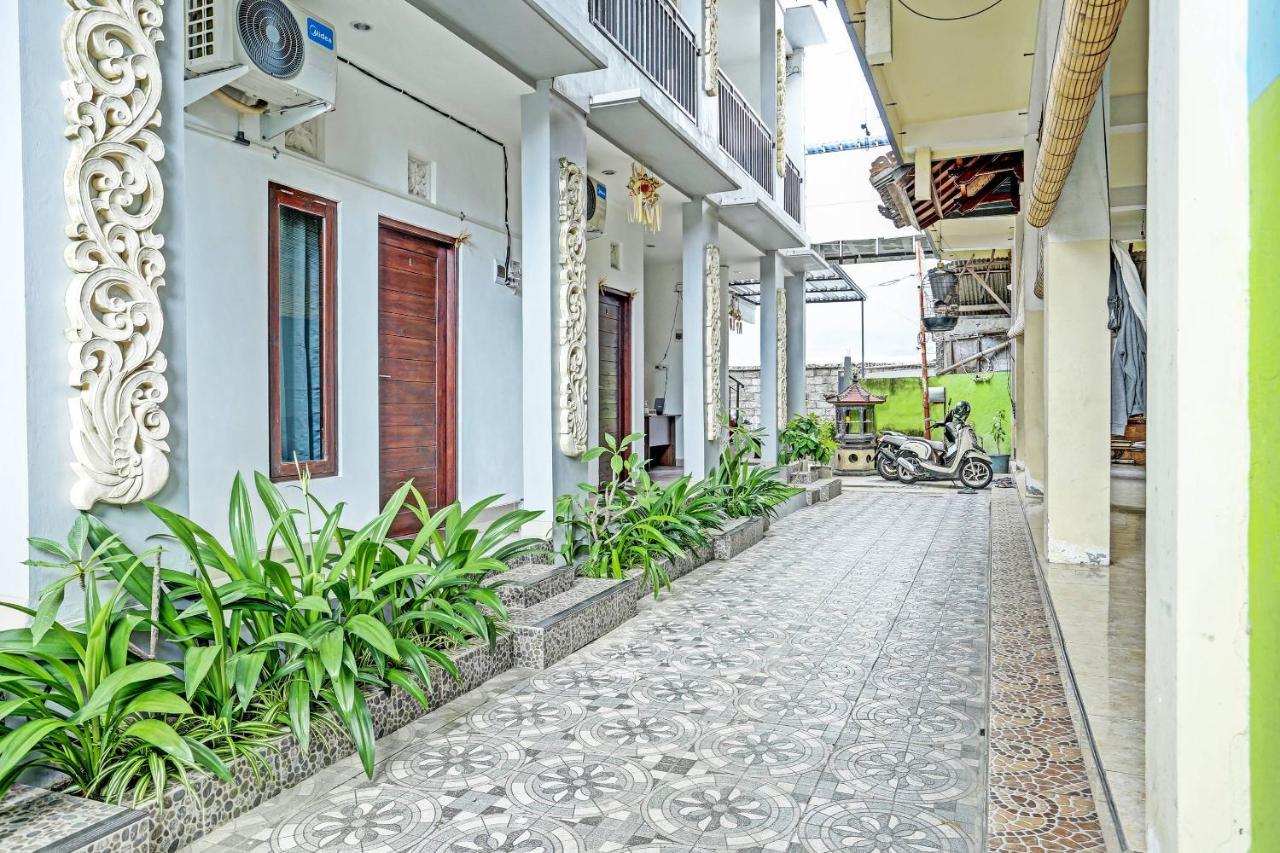 OYO 91080 Kubu D&d Guesthouse Seminyak Extérieur photo