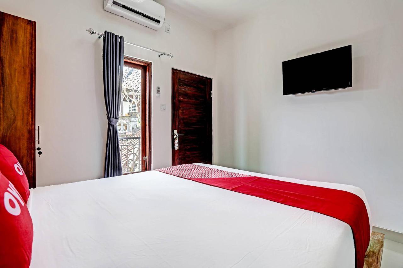 OYO 91080 Kubu D&d Guesthouse Seminyak Extérieur photo