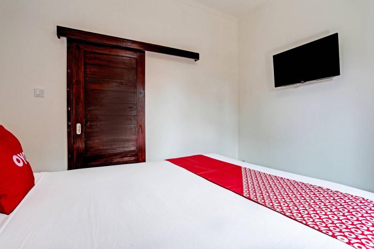 OYO 91080 Kubu D&d Guesthouse Seminyak Extérieur photo