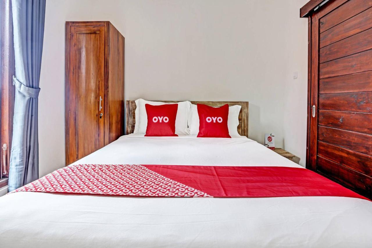 OYO 91080 Kubu D&d Guesthouse Seminyak Extérieur photo