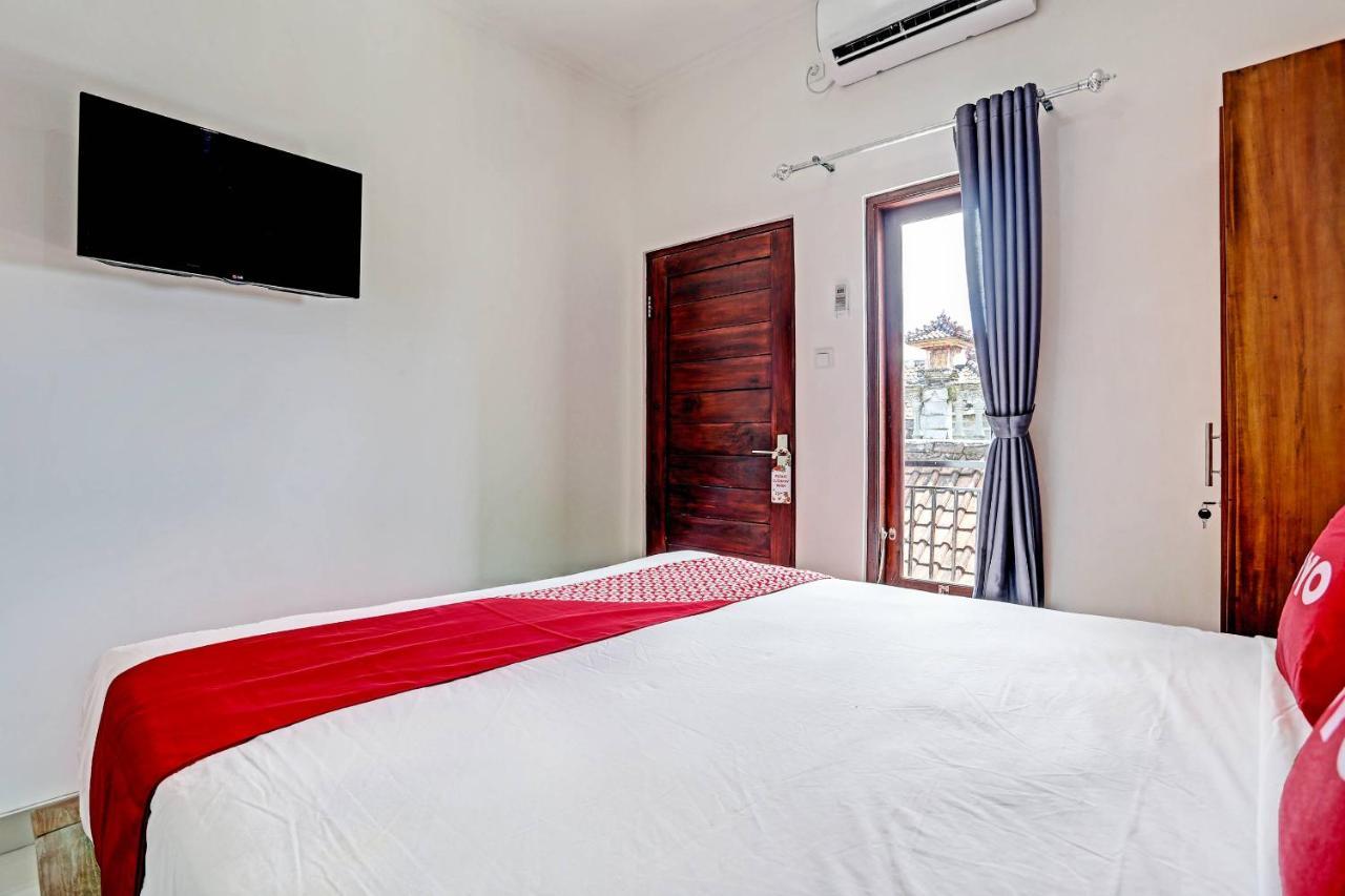 OYO 91080 Kubu D&d Guesthouse Seminyak Extérieur photo